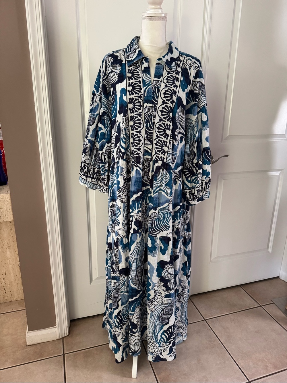 Anthro The Carolita Printed Tiered Shirt
Dress by Celandine. Size 2X. MSRP $128 - Picture 6 of 17